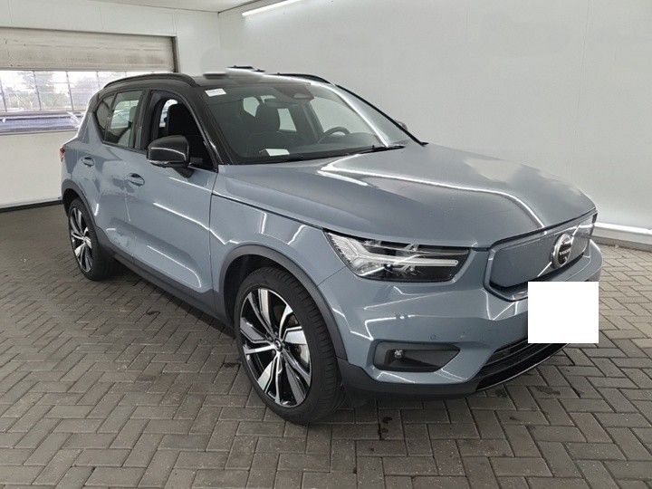 car Volvo XC40 id245025 photo #4