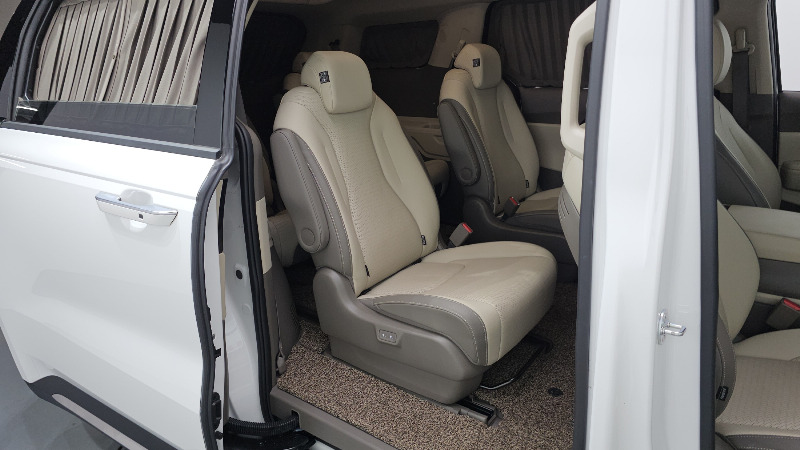 car KIA Carnival id245809 photo #26