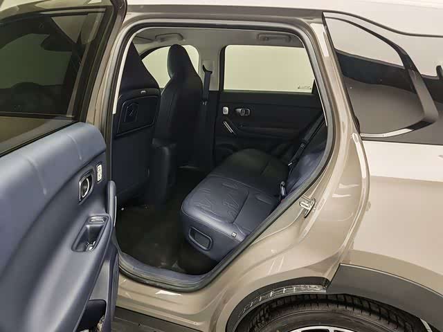 car Leapmotor A10 id246507 photo #13