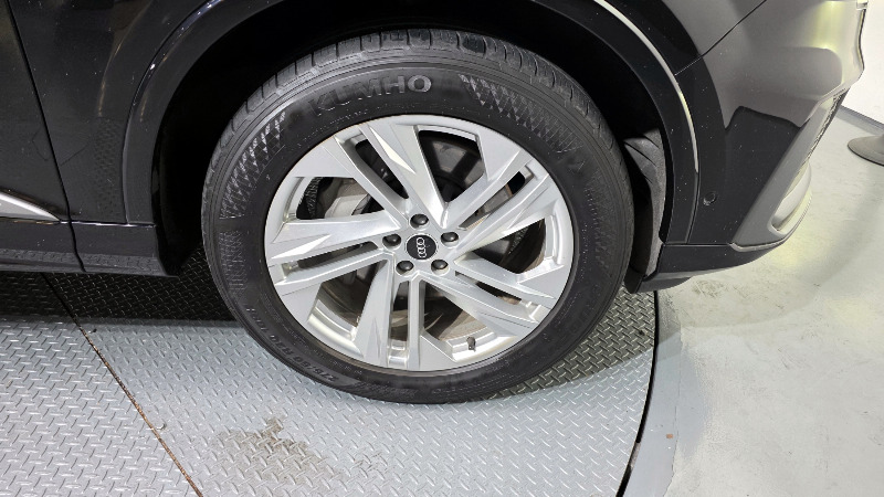 car Audi Q7 id247179 photo #5