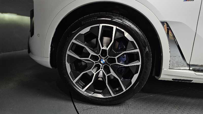 car BMW X7 id248622 photo #5