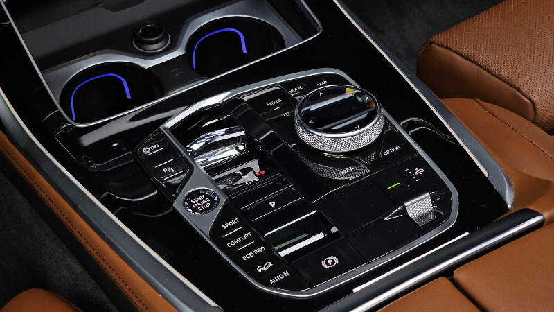 car BMW X7 id248622 photo #9