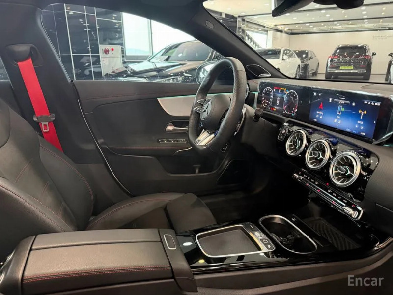 car Mercedes CLA id249844 photo #18