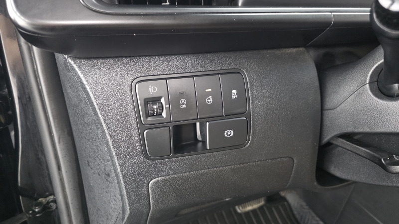 car Hyundai Staria id249948 photo #18