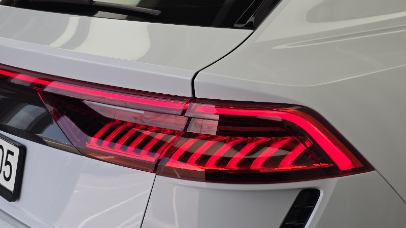 car Audi RS Q8 id250156 photo #23