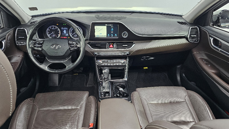 car Hyundai Grandeur id250584 photo #7