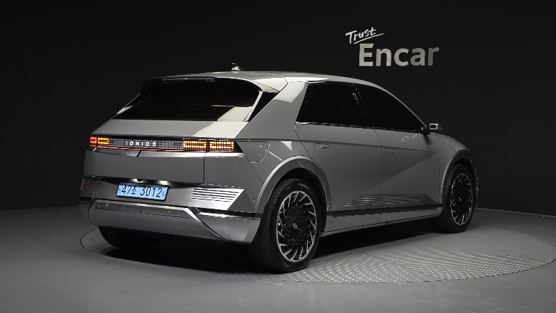 car Hyundai IONIQ 5 id251410 photo #2