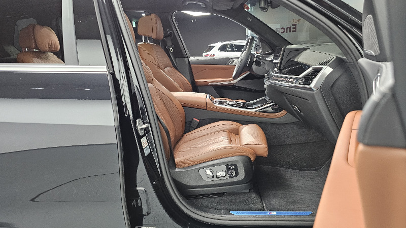 car BMW X7 id252962 photo #26