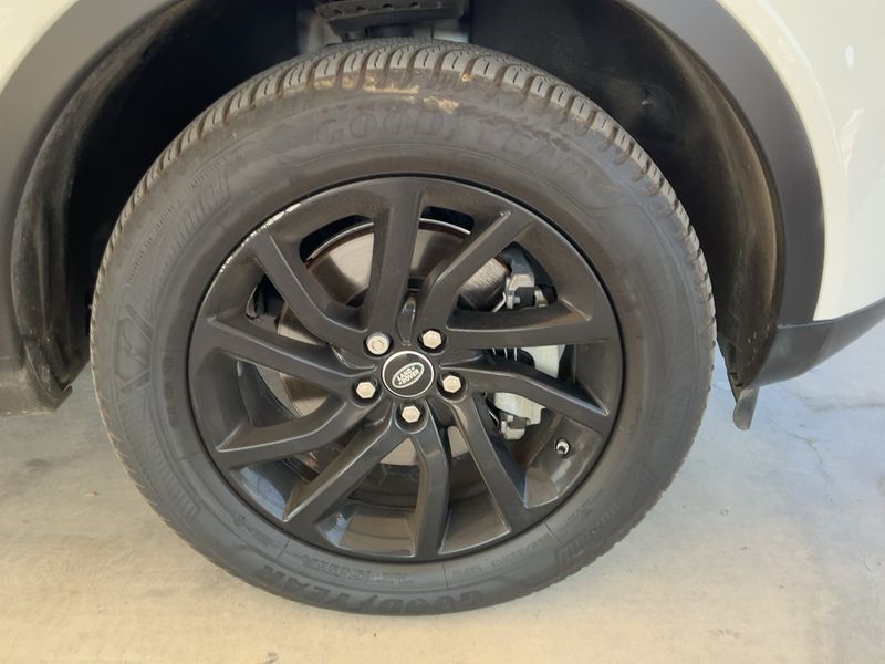 car Land Rover Discovery Sport id253480 photo #12