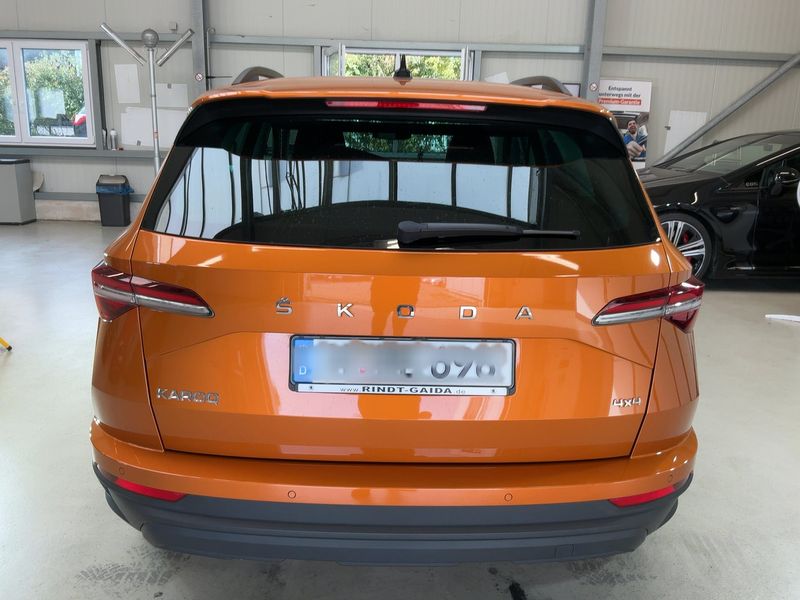 car Skoda Karoq id253899 photo #3