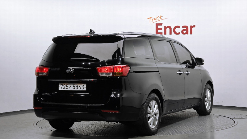 car KIA Carnival id255380 photo #2