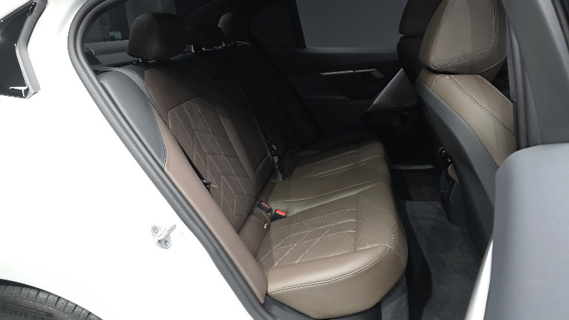 car BMW 5 Series id255692 photo #12