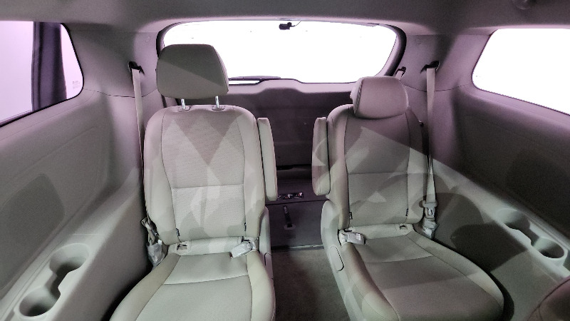 car KIA Carnival id256084 photo #19