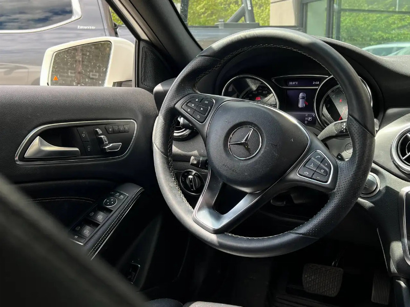 car Mercedes GLA id256496 photo #12