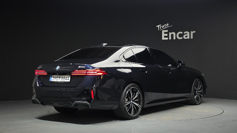 car BMW 5 Series id257135 photo #2
