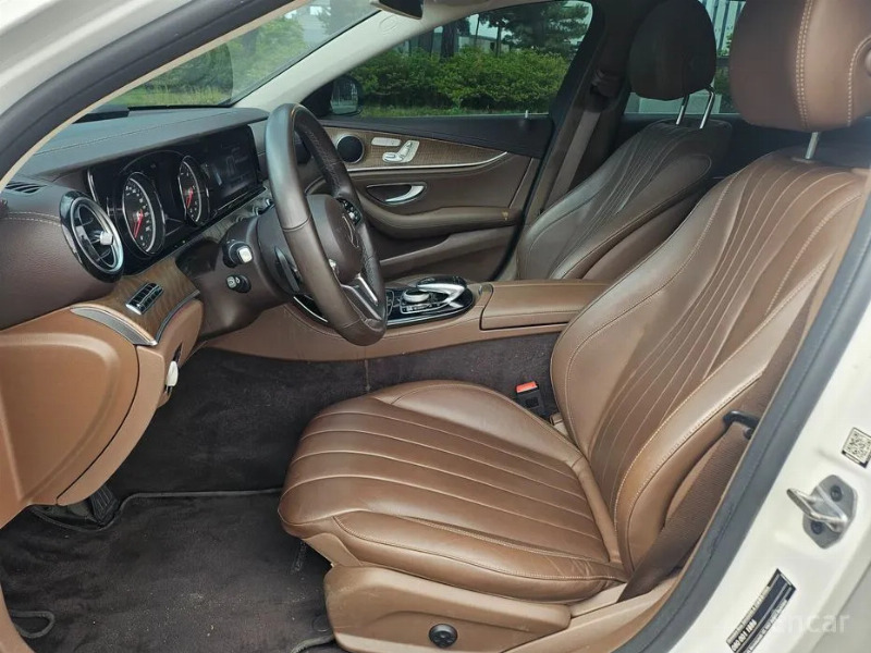 car Mercedes E-Class id258279 photo #10