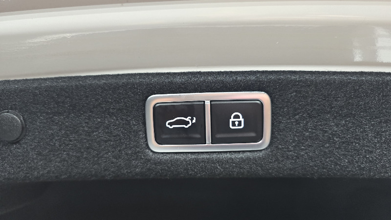 car Hyundai Grandeur id258309 photo #28