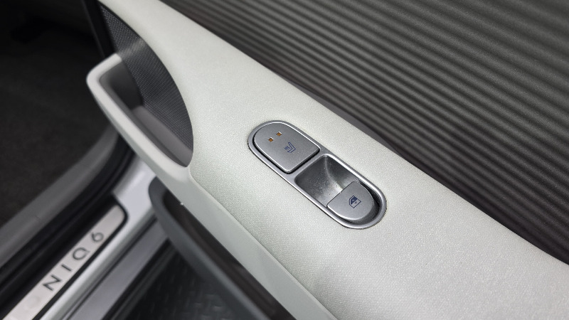 car Hyundai IONIQ 6 id258344 photo #29