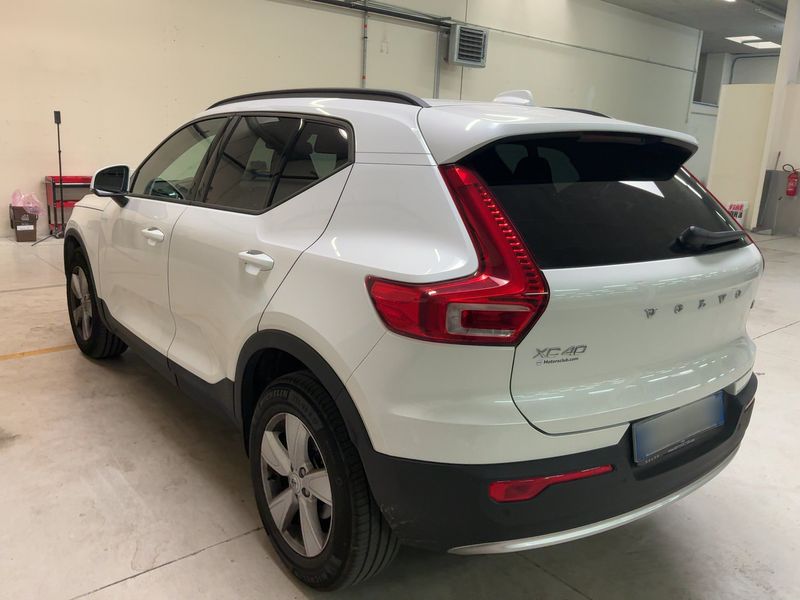 car Volvo XC40 id258661 photo #2