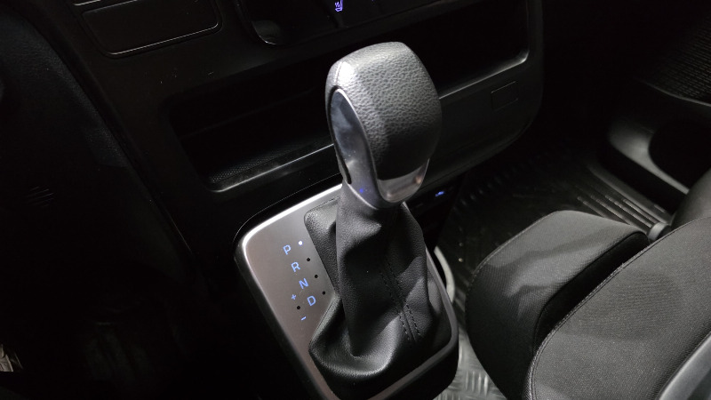 car Hyundai Staria id259792 photo #9