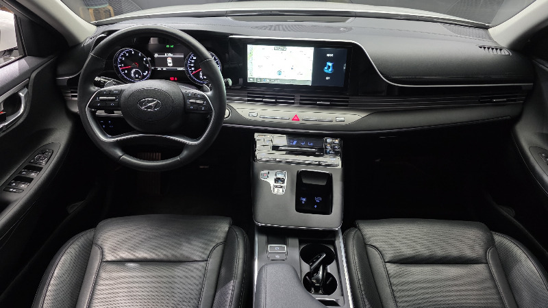 car Hyundai Grandeur id259813 photo #7
