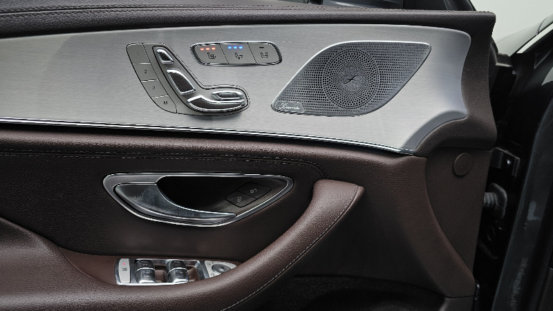 car Mercedes CLS-Class id260161 photo #13