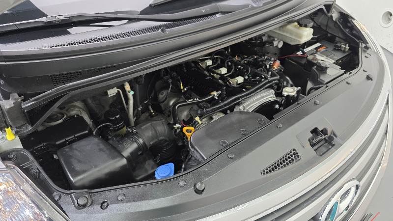 car Hyundai Grand Starex id260210 photo #6