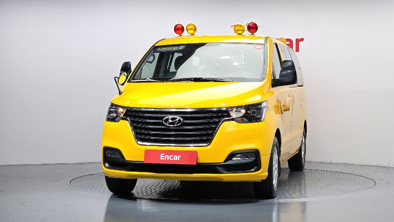 car Hyundai Grand Starex id260747 photo #3