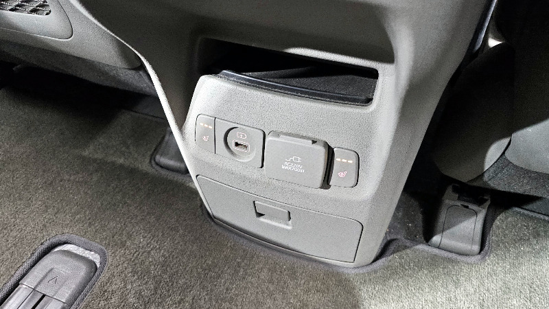 car KIA Carnival id261613 photo #19