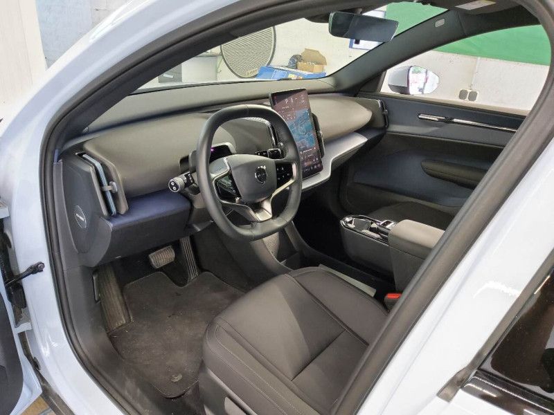 car Volvo EX30 id261788 photo #8