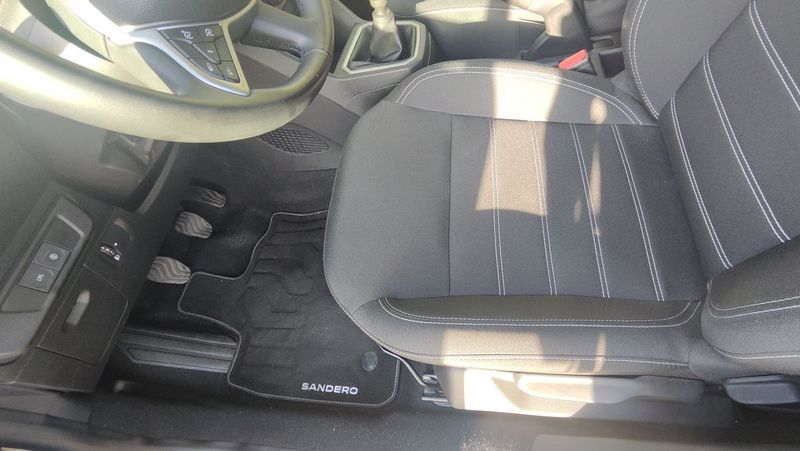 car Dacia Sandero id262028 photo #9