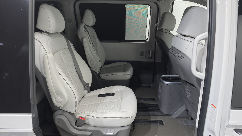 car Hyundai Staria id262084 photo #12