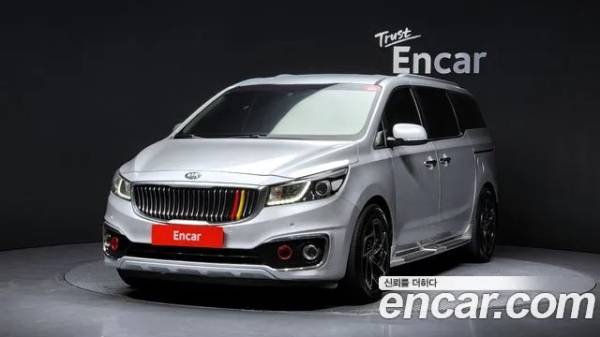 car KIA Carnival id14912 main photo