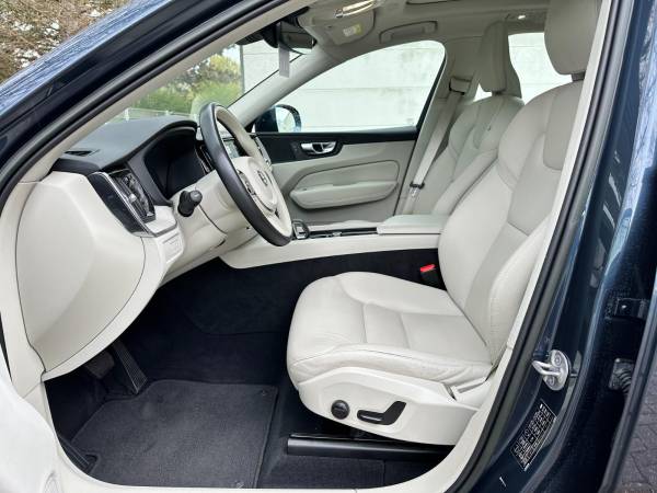 car Volvo XC60 id14967 photo #7