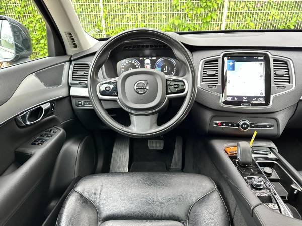 car Volvo XC90 id14983 photo #10