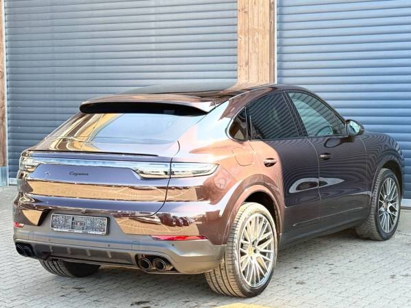 car Porsche Cayenne Coupe id15075 photo #3