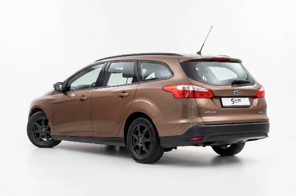 car Ford Focus id15134 photo #4