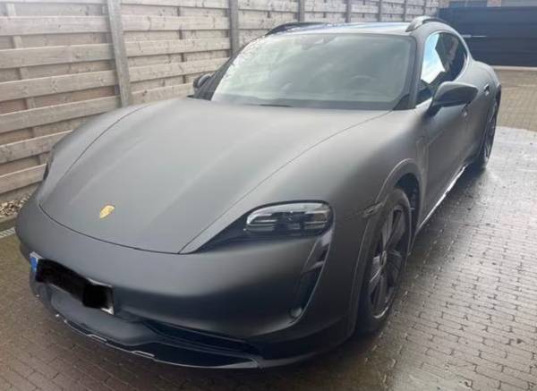 car Porsche Taycan id15197 main photo