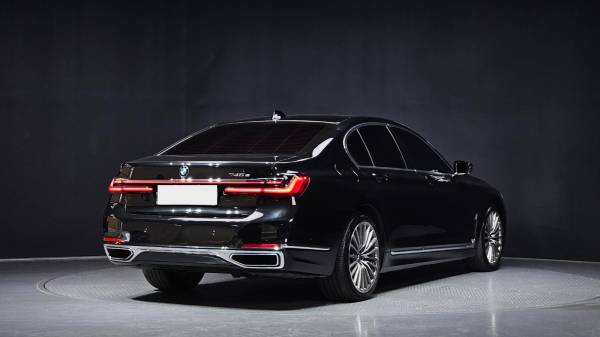 car BMW 7 Series id15366 photo #2