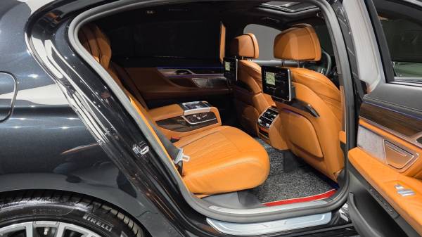 car BMW 5 Series id15367 photo #5