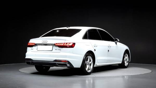 car Audi A4 id15375 photo #2