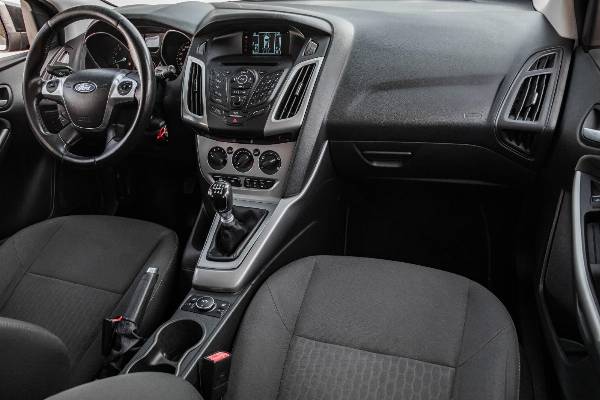 car Ford Focus id15386 photo #8