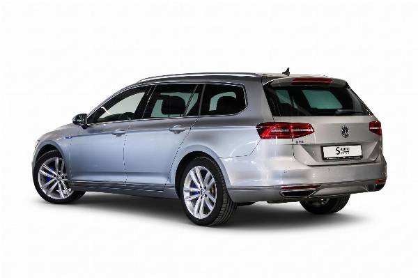 car Volkswagen Passat id15388 photo #4