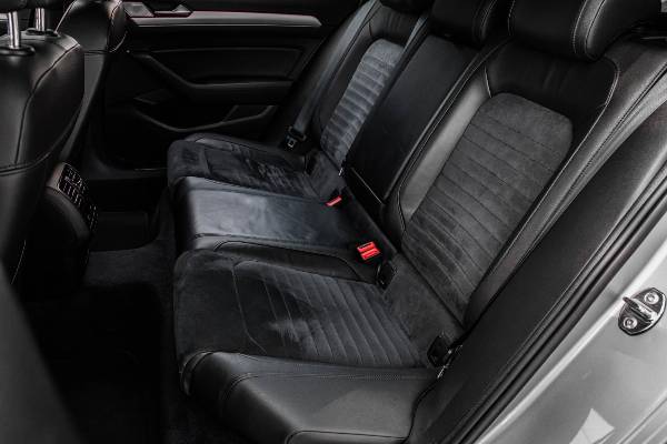car Volkswagen Passat id15388 photo #7
