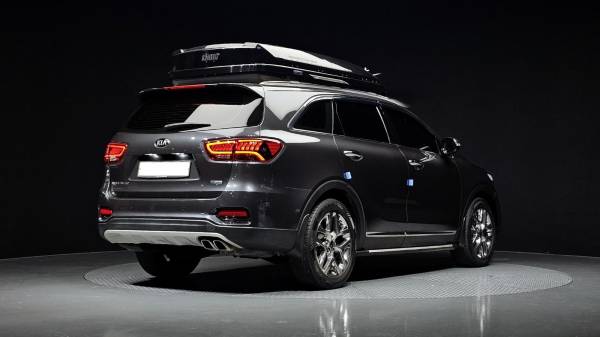 car KIA Sorento id15395 photo #2