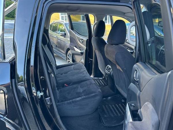 car Nissan Navara id15405 photo #8