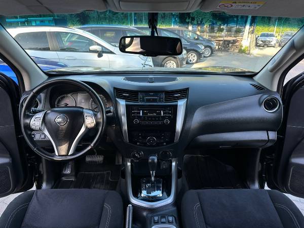 car Nissan Navara id15405 photo #9