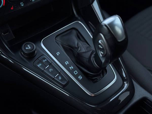 car Ford Focus id15407 photo #14