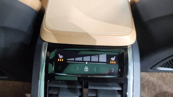 car Volvo XC90 id15464 photo #12