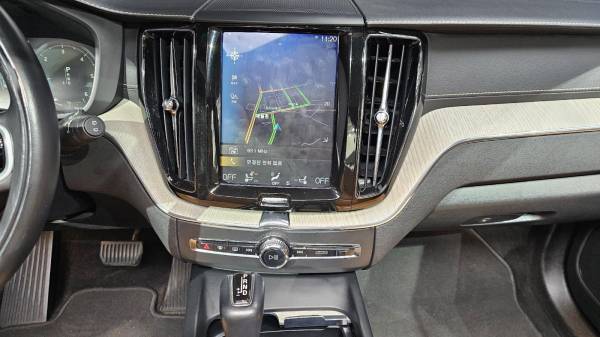 car Volvo XC60 id15470 photo #12